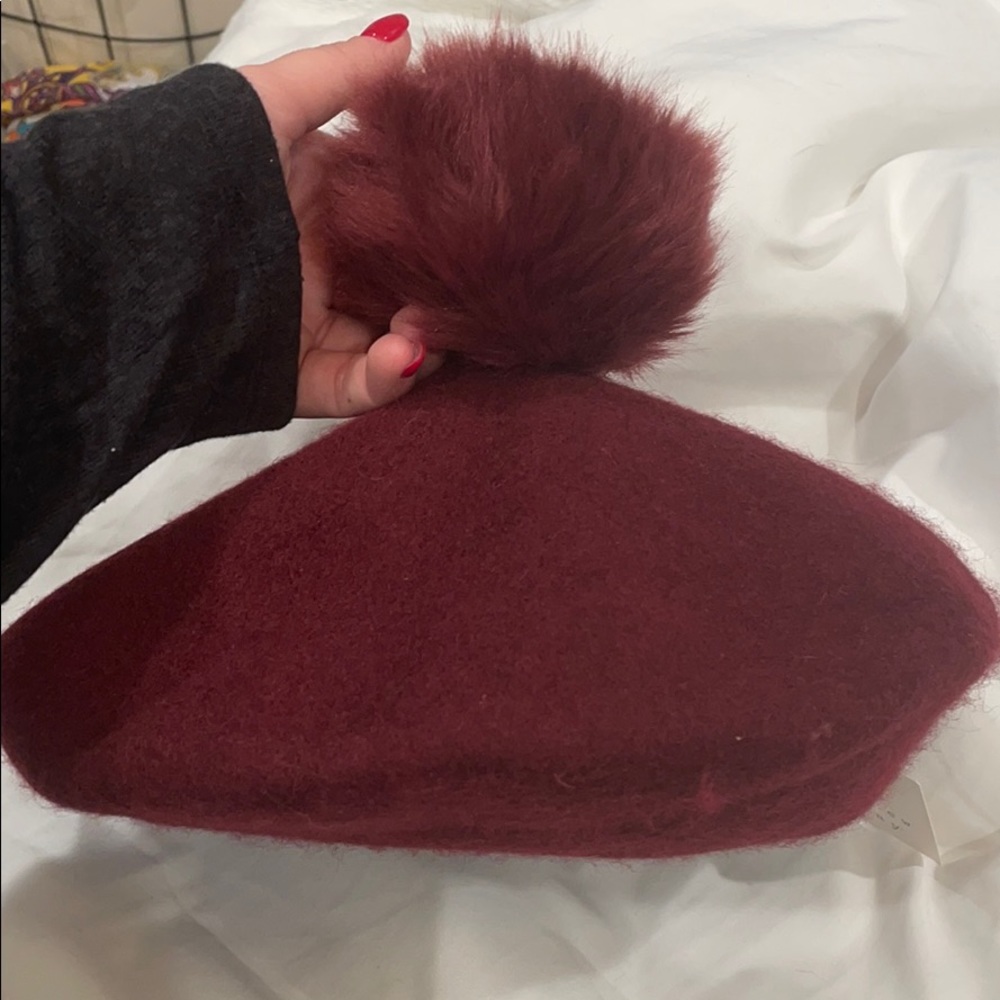Hat - Picture 2 of 4